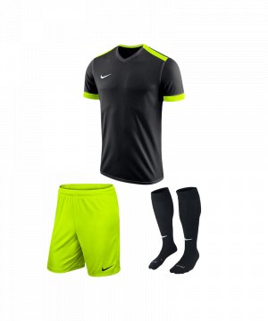 nike trikotsatz günstig