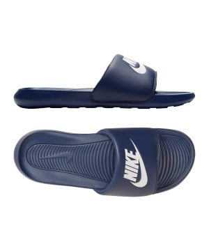 nike-victori-one-slide-badelatsche-blau-f401-cn9675-lifestyle_gallery.png