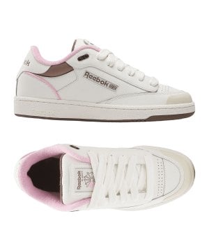 reebok-club-c-bulc-sneaker-100201214-lifestyle_gallery.png