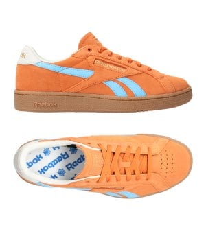 reebok-club-c-grounds-uk-braun-blau-100074846-lifestyle_gallery.png