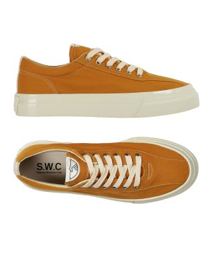 stepney-dellow-canvas-sneaker-gelb-ya01392-lifestyle_gallery.png