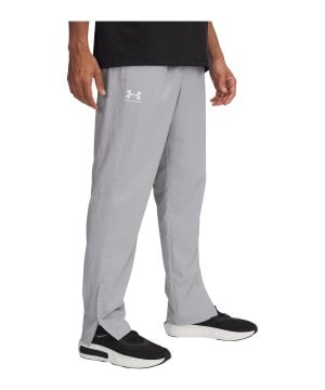 under-armour-rival-wvn-windbreaker-hose-grau-f011-1390150-lifestyle_front.png