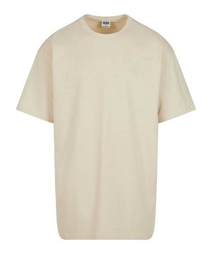 urban-classics-heavy-oversized-t-shirt-beige-tb1778-00208-lifestyle_front.png