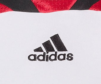 adidas Performance-Logo als Stick auf dem DFB Bringback Home Trikot 2007 Damen