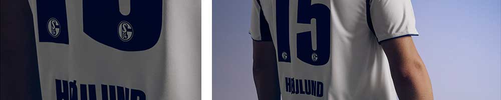Hinweisbanner für den den Name & Numbering Veredelungsservice von 11teamsports mit der Option auf Name und Rückennummer des Lieblingsspielers oder dem eigenen Namen mit Wunschnummer in offizieller Schalke Originalschrift mit Club-Wasserzeichen als Echtheitsmerkmal in den Rückennummern.