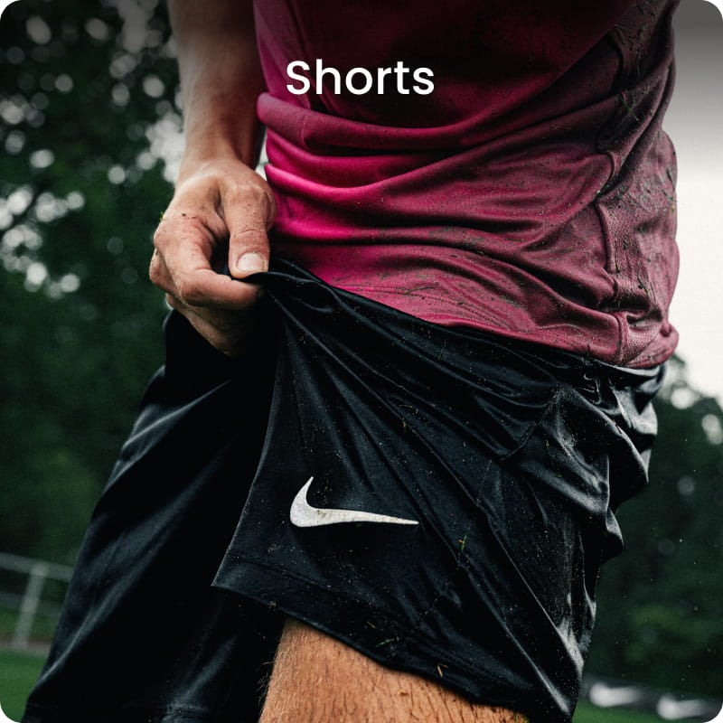 Black training shorts for footballers - Football shorts collection at 11teamsports