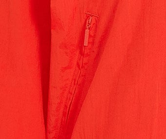 Taschen seitlich mit Rei&szlig;verschluss