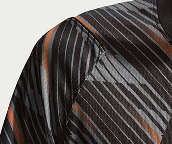 Construction d'&eacute;paules raglan personnalis&eacute;e pour un look unique