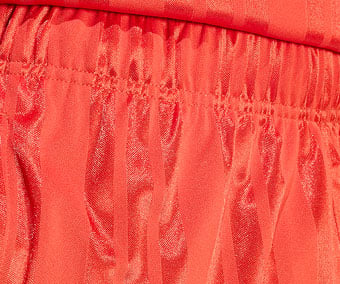 Elastic waistband with integrated drawstring