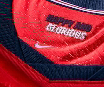 Nice knitted custom collar with Claim HAPPY AND GLORIOUS printed on inside of jersey